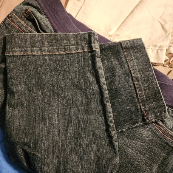 A.N.A. Maternity Cropped Blue Denim Jeans Low Panel Stretch Women's Small S EUC - Picture 7 of 10